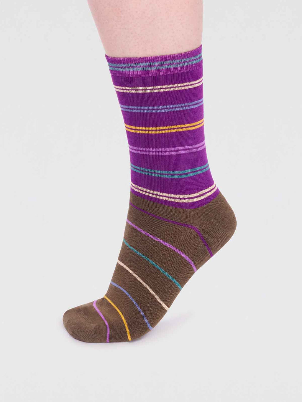 Astra Bamboo Star Mesh Socks - Lilac Purple