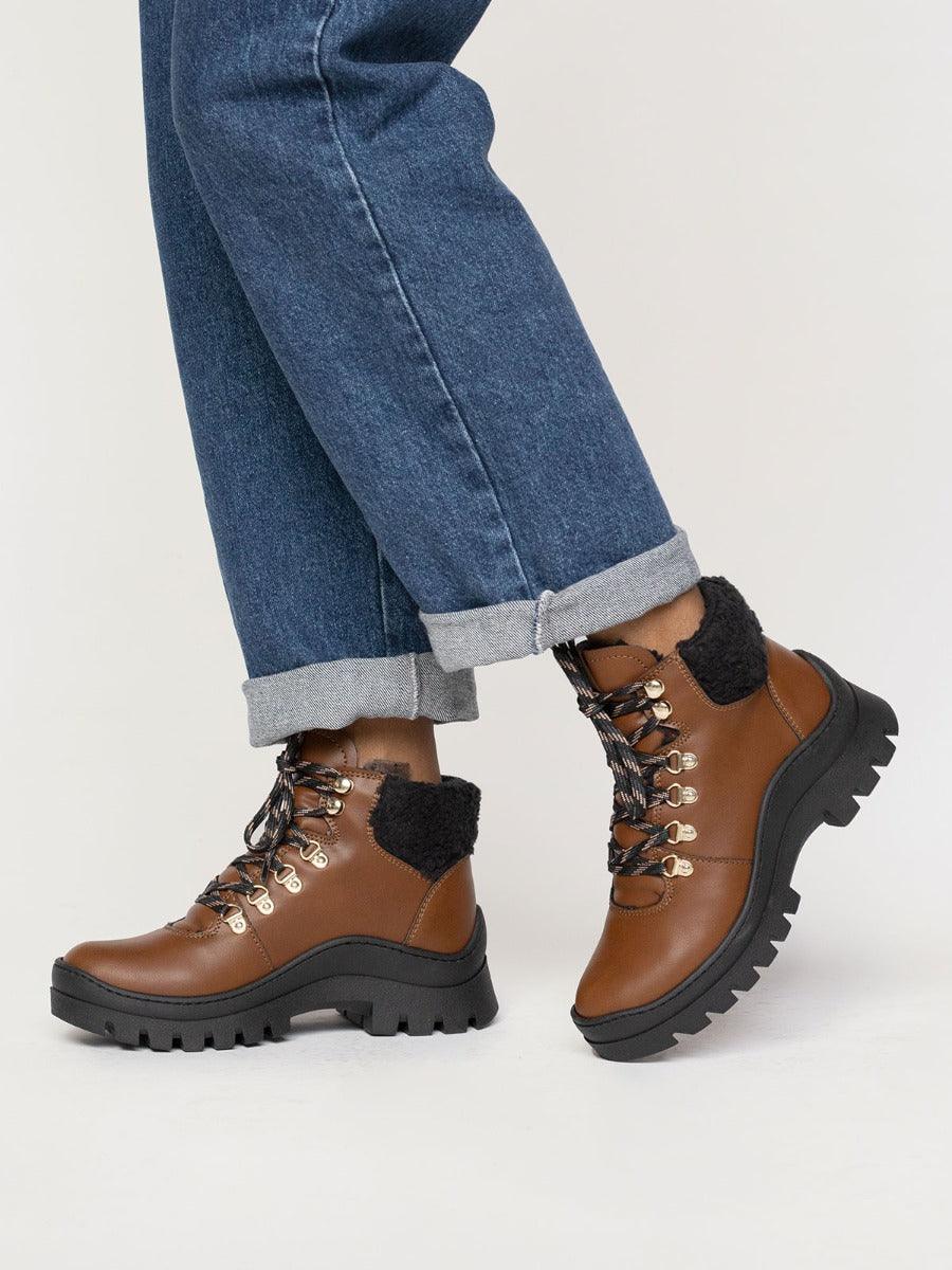 ALOHAS Danny Vegan Brown Boot Brown